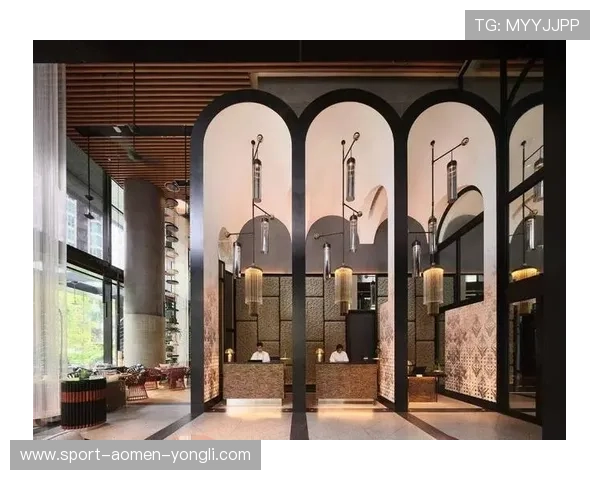 探索旧澳门皇宫娱乐场的建筑特色与设计风格，感受昔日豪华与奢华的完美结合